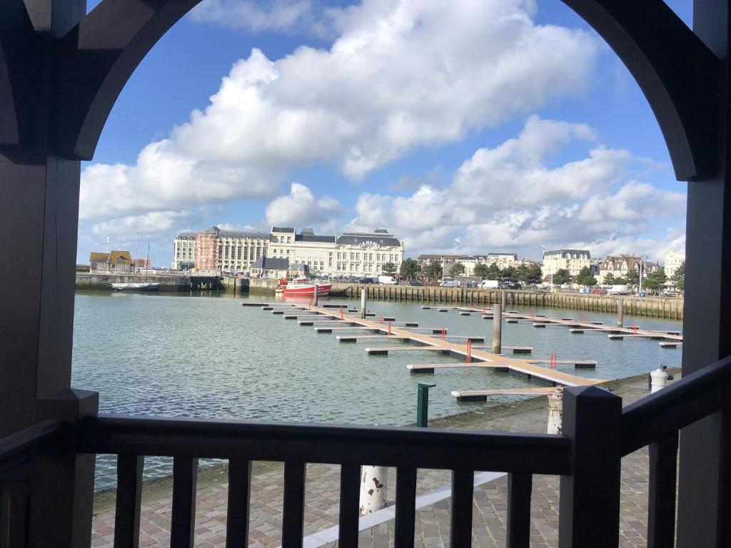 Charming flat middle of Trouville, 150m from beach - 4