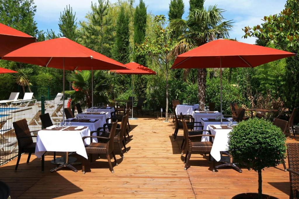 SOWELL HOTELS Domaine de la Petite Isle - 3