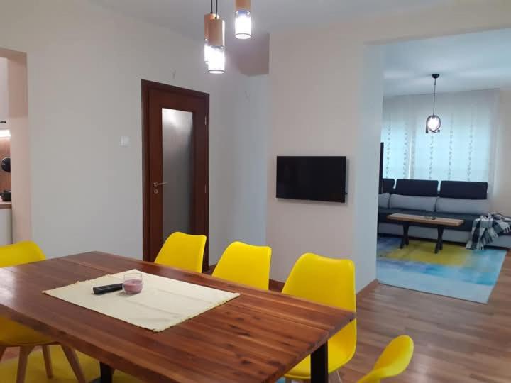 Statevi Guest Apartment 1, Velingrad