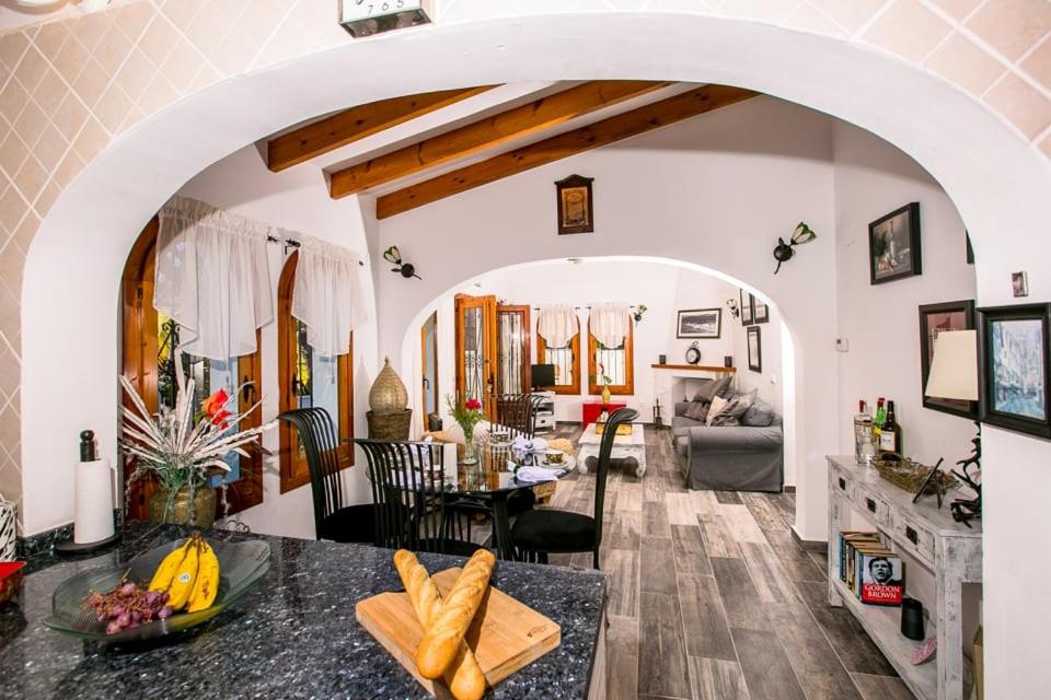 Serene Stay in Benissa - 2