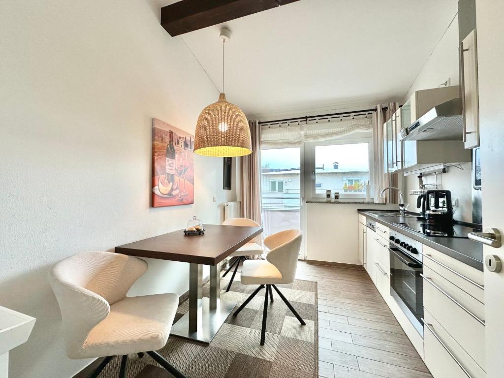 kleines Penthouse - fewo-badhindelang - 2