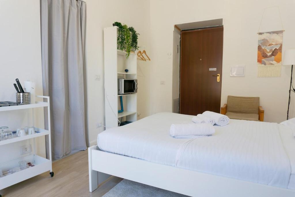 STUDIO Metro M1 Apartment - 5
