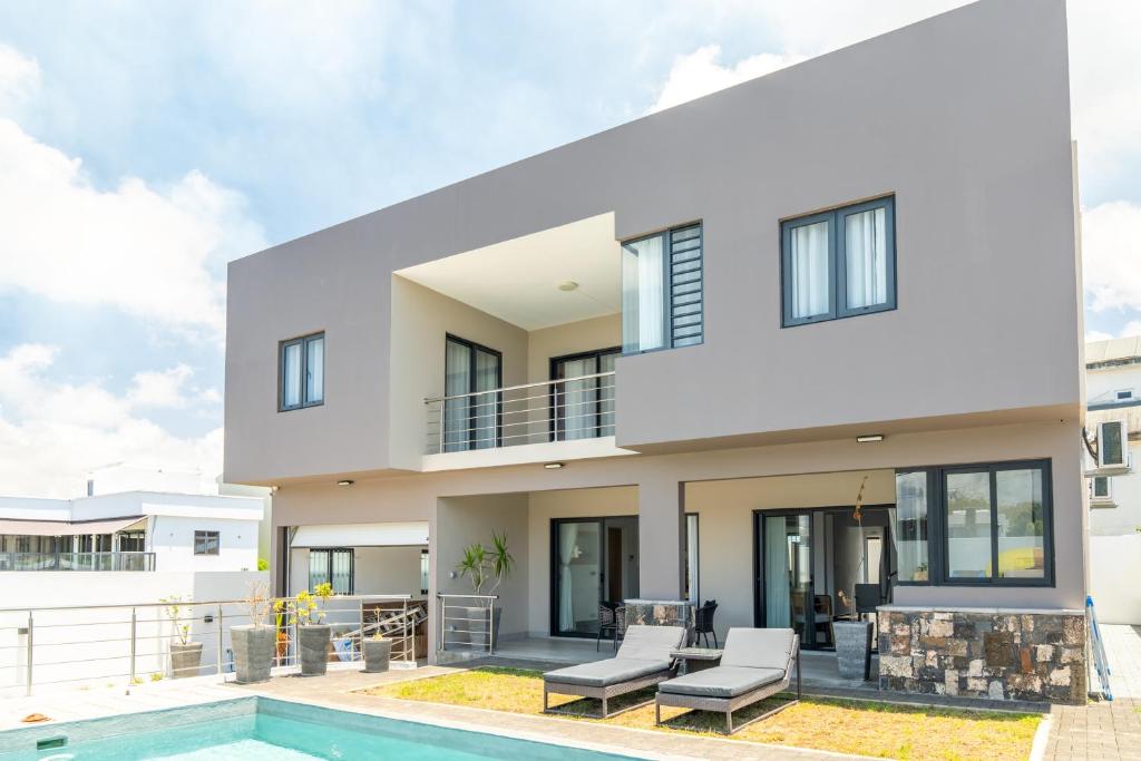 Luxe Escapade, Grand Bay