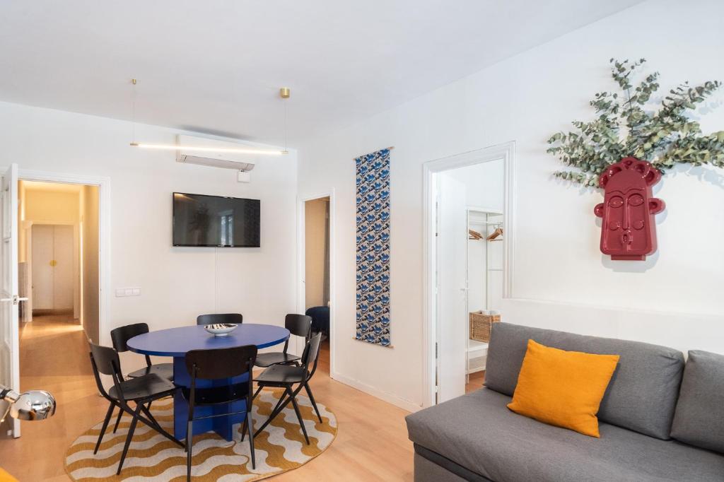 Spacious & Comfortable Apartment in Barcelona City Center - 4