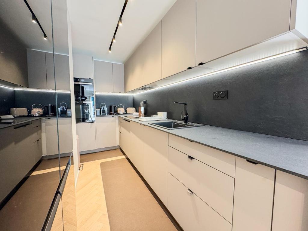 GRAY DUBOY D'ANGERS Luxury 3 bedrooms Croisette - 5