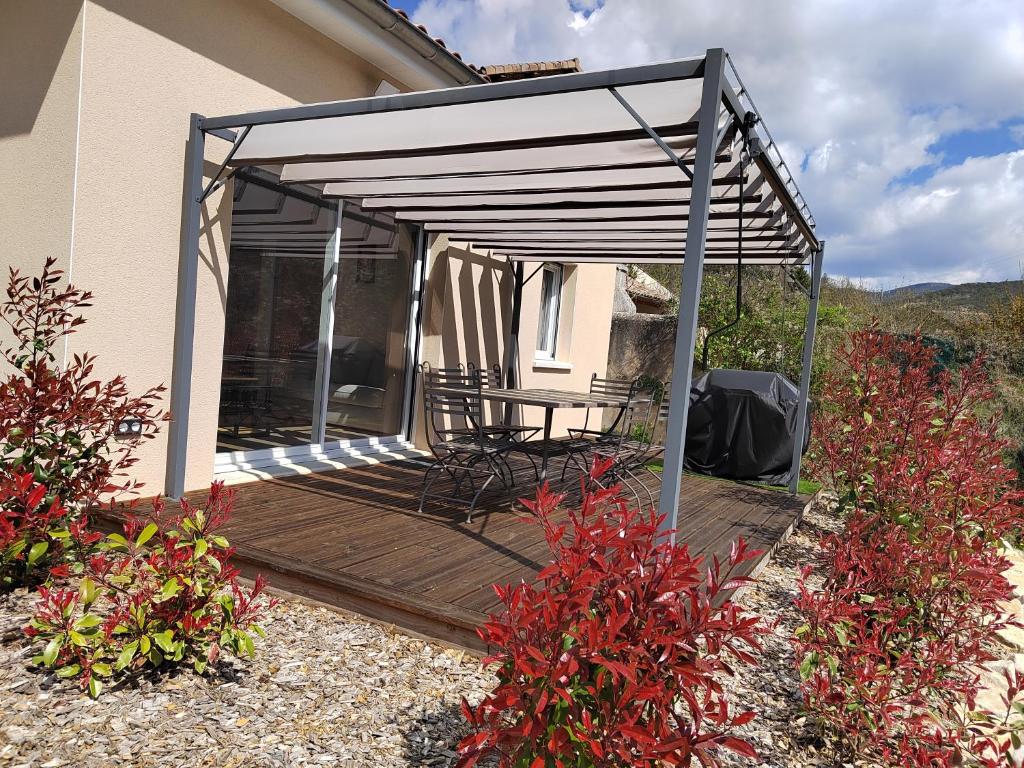 Gîte Le Chaudron 1 à 7pers avec piscine, Montclar-sur-Gervanne