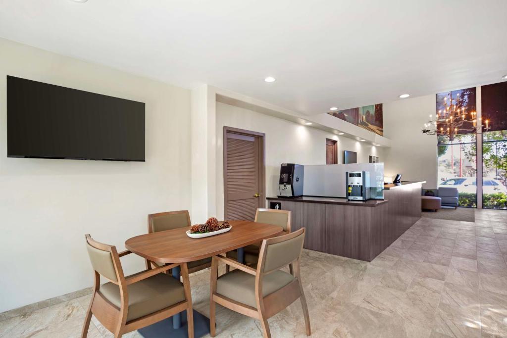 Lobby, Best Western Plus Black Oak in Paso Robles (CA)