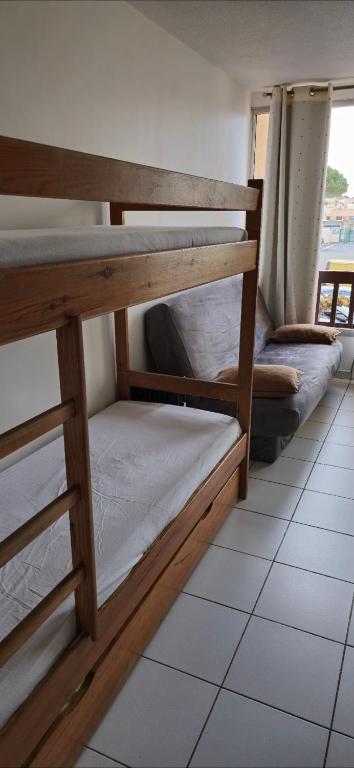 LOCATION STUDIO EN BORD DE PLAGE A GRUISSAN - 5