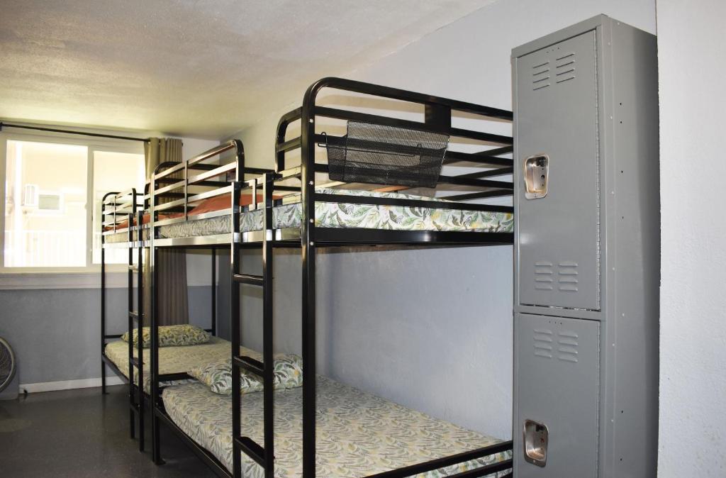 Polynesian Hostel Beach Club, Honolulu