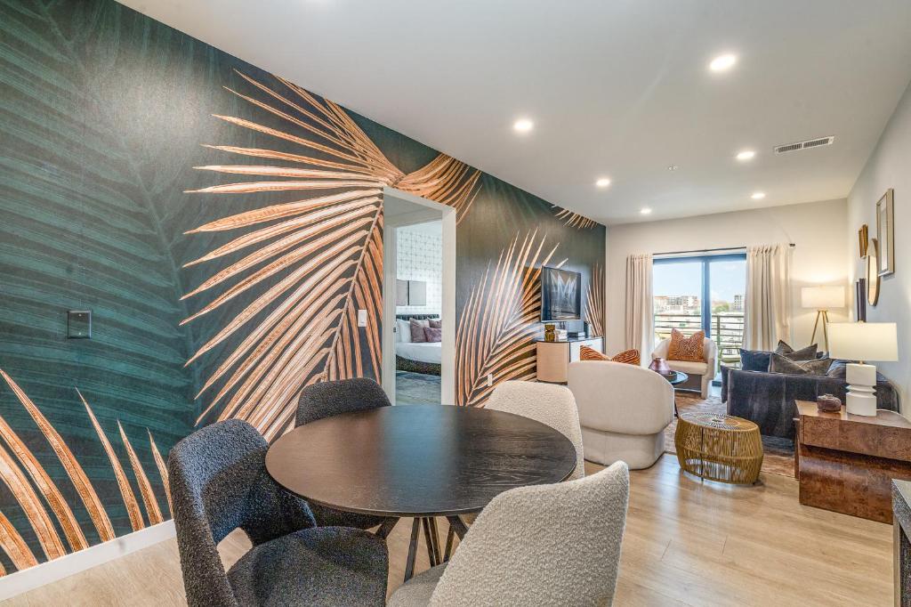 Hyve - Tempo - 2 Units - Walk to Broadway, Nashville