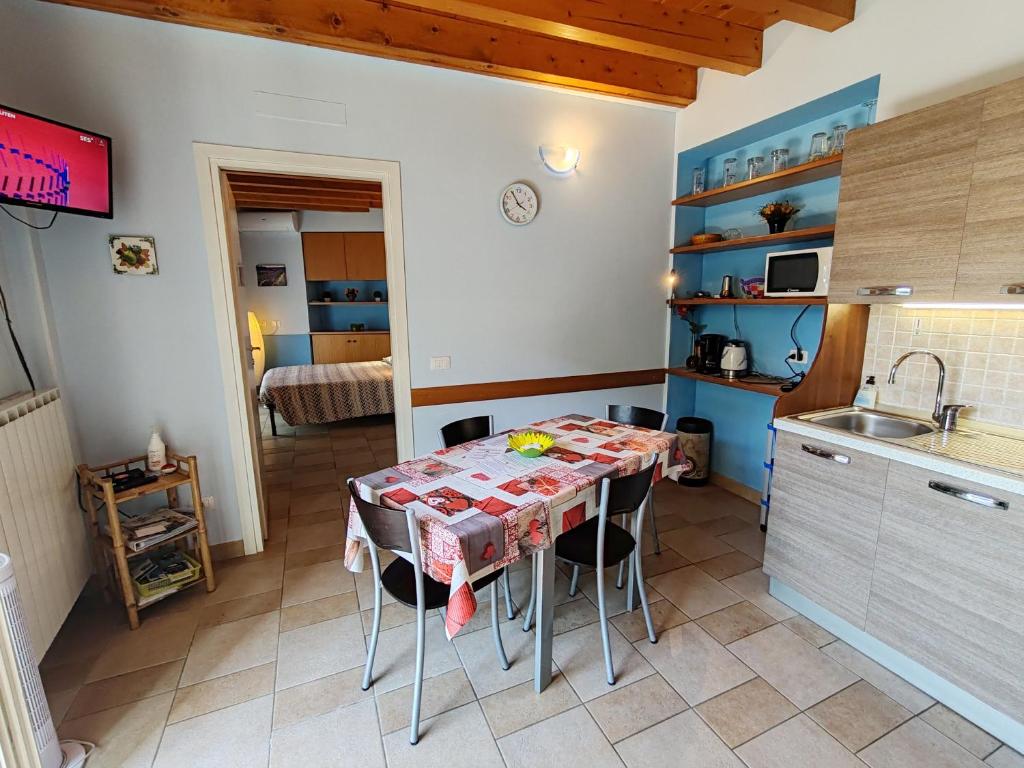 Residenza Silvana Apt A Cielo on the ground floor with parking - 5