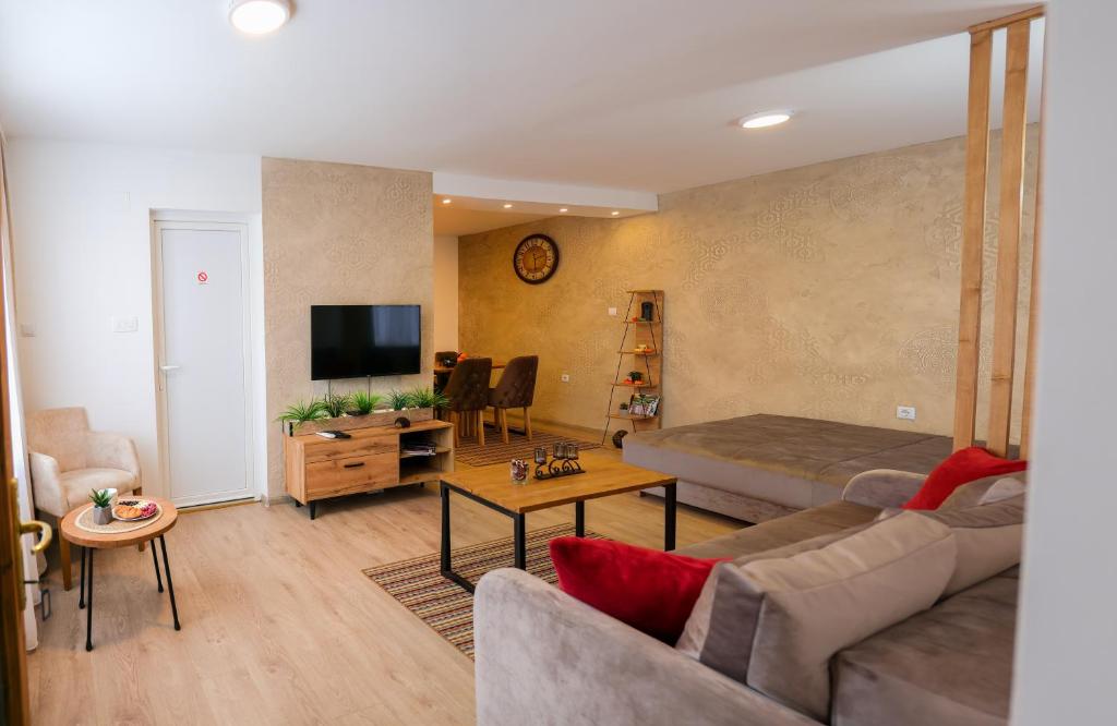 Apartman Jež, Kuršumlija