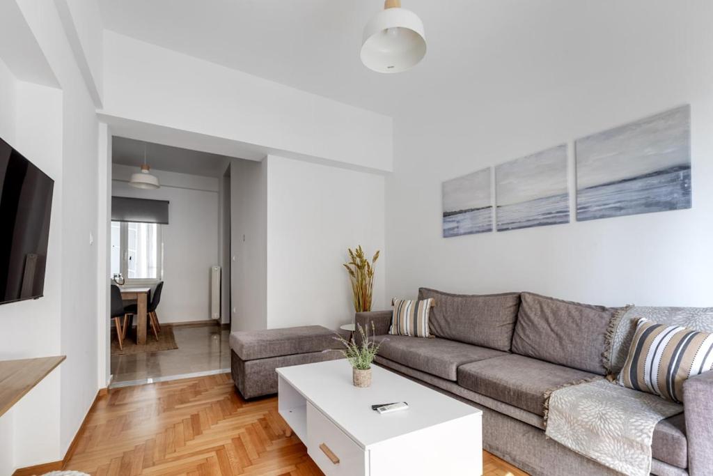 Arco - Sleek 2-BR Apt in the Heart of Athens, Athen
