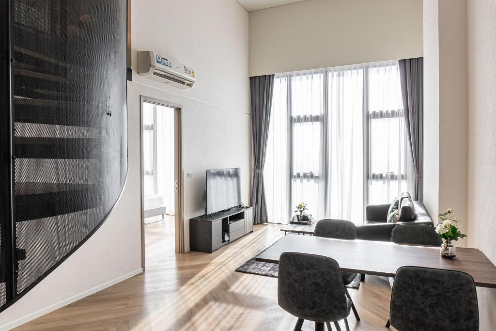 ทัศนียภาพภายนอกโรงแรม