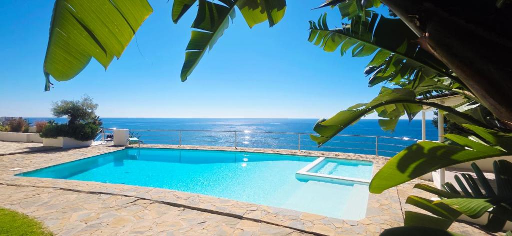 Villa R7- Luxury with Ocean Views - 2