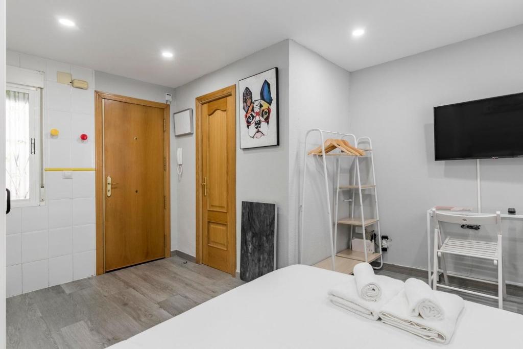 GuestReady - Cozy studio in Madrid's Heart, Мадрид