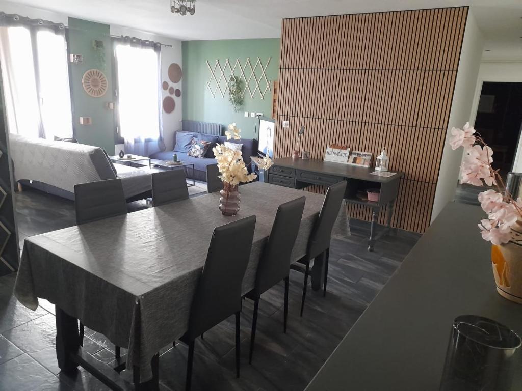 Appartement all in grey, Agen