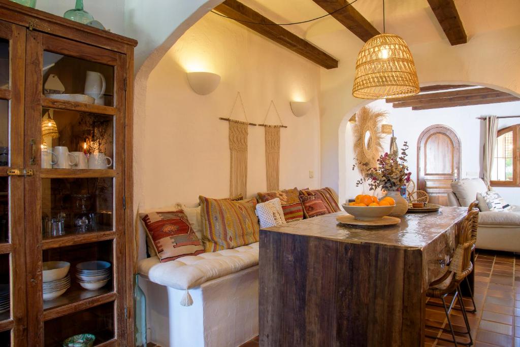 El Sarchal Bohemian holiday home with pool in Moraira - 3