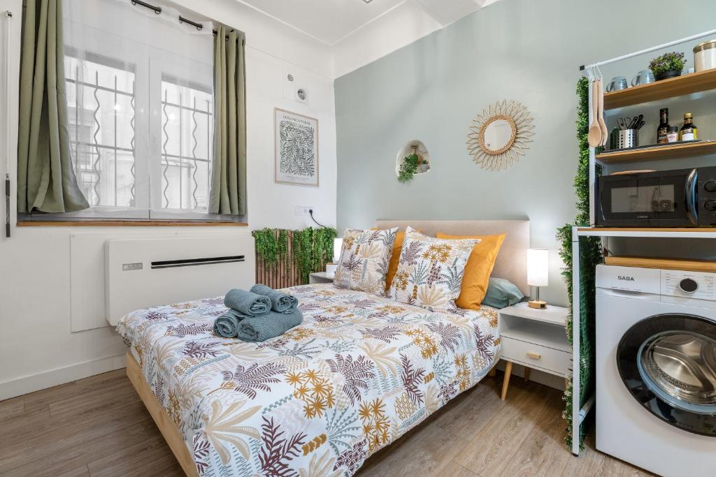 Nice Renting - GUILLAUMONT - Cozy Studio Beach Picasso Museum Local Market, Antibes