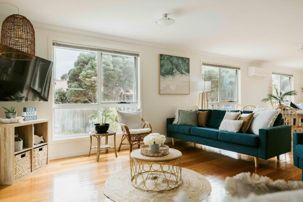 Hastings on Hawley Beach, Hawley Beach