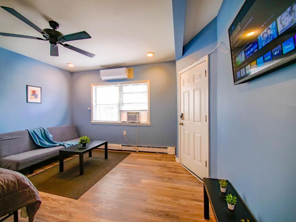 New Studio unit near the heart of NYC, Jersey City