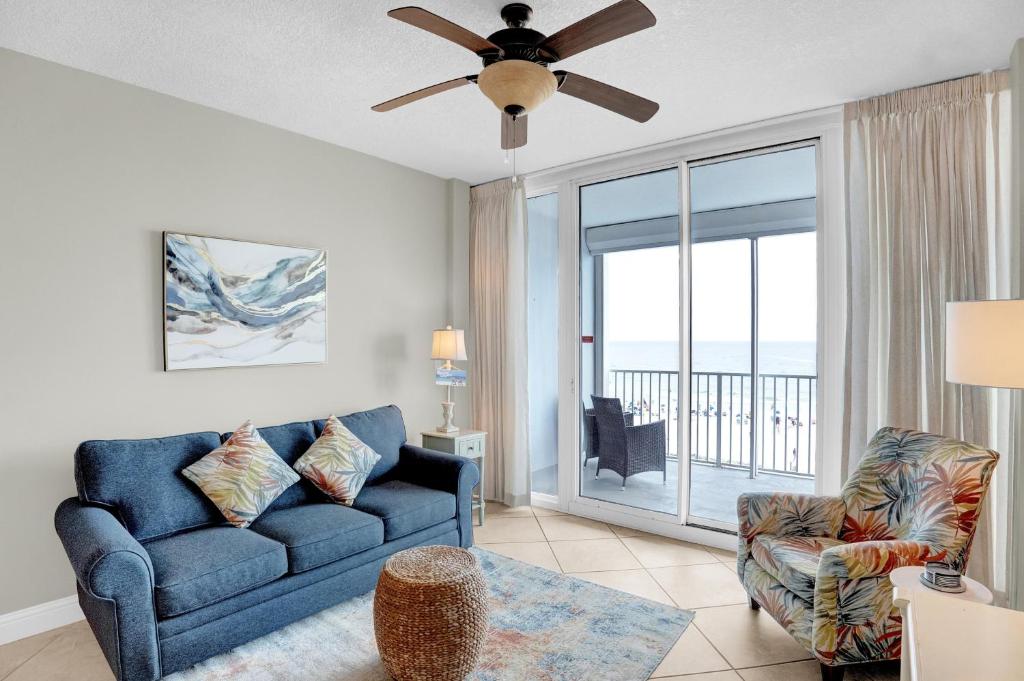 Lighthouse 410 by Liquid Life, Gulf Shores