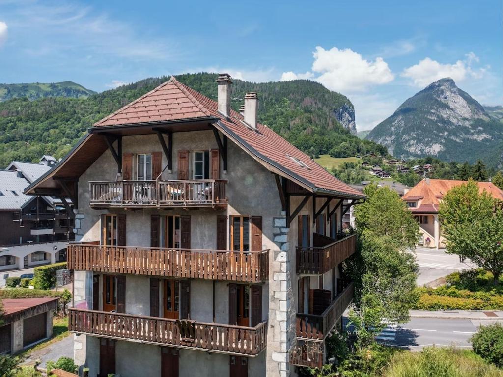 TigerLily, Samoens, Samoëns