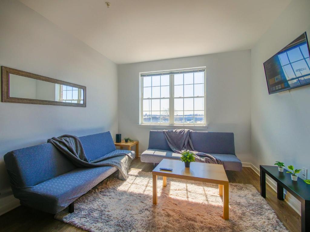 Mins to NYC, Exceptional Modern 2Bedroom Apt, Jersey City