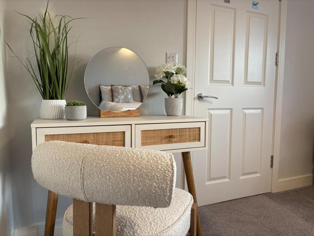 Secluded Coventry Escape, Wyken