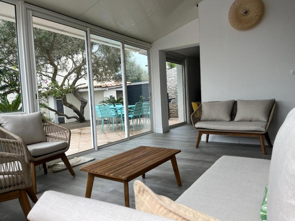Maison spacieuse proche de la mer avec piscine - 2
