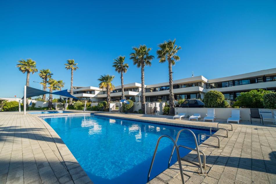 APARTMENT on MARINE PARADE, Mount Maunganui