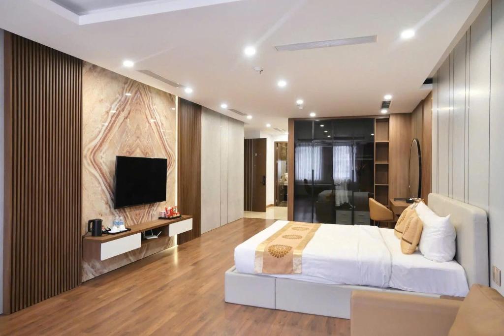Queen Hotel Hoang Gia