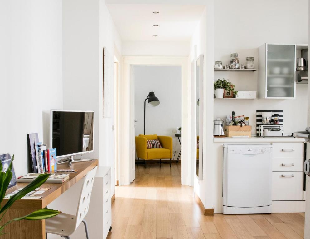 Lovely Sempione Apartment - 2