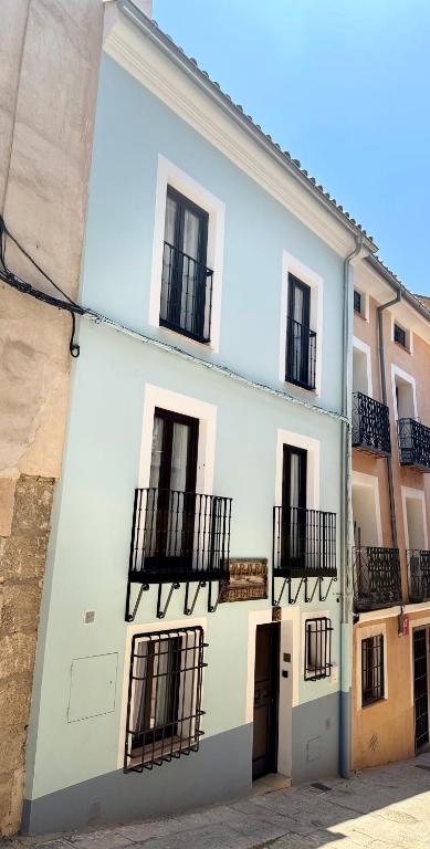 ATENEO CUENCA Suites con cocina en el casco histórico - 3