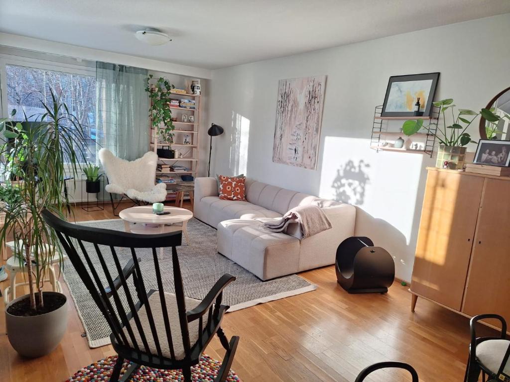 L'aurora Nest by the river, Rovaniemi