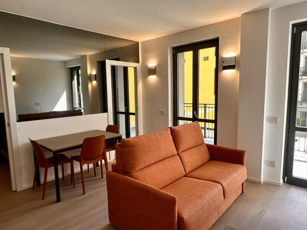Navigli relax with private balcony and parking - 3
