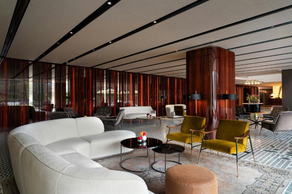 Sheraton Lake Como Hotel