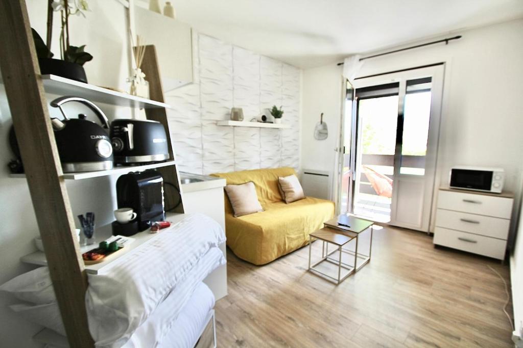 Petit Studio - Metro B - Hôpital Lyon Sud, Saint-Genis-Laval