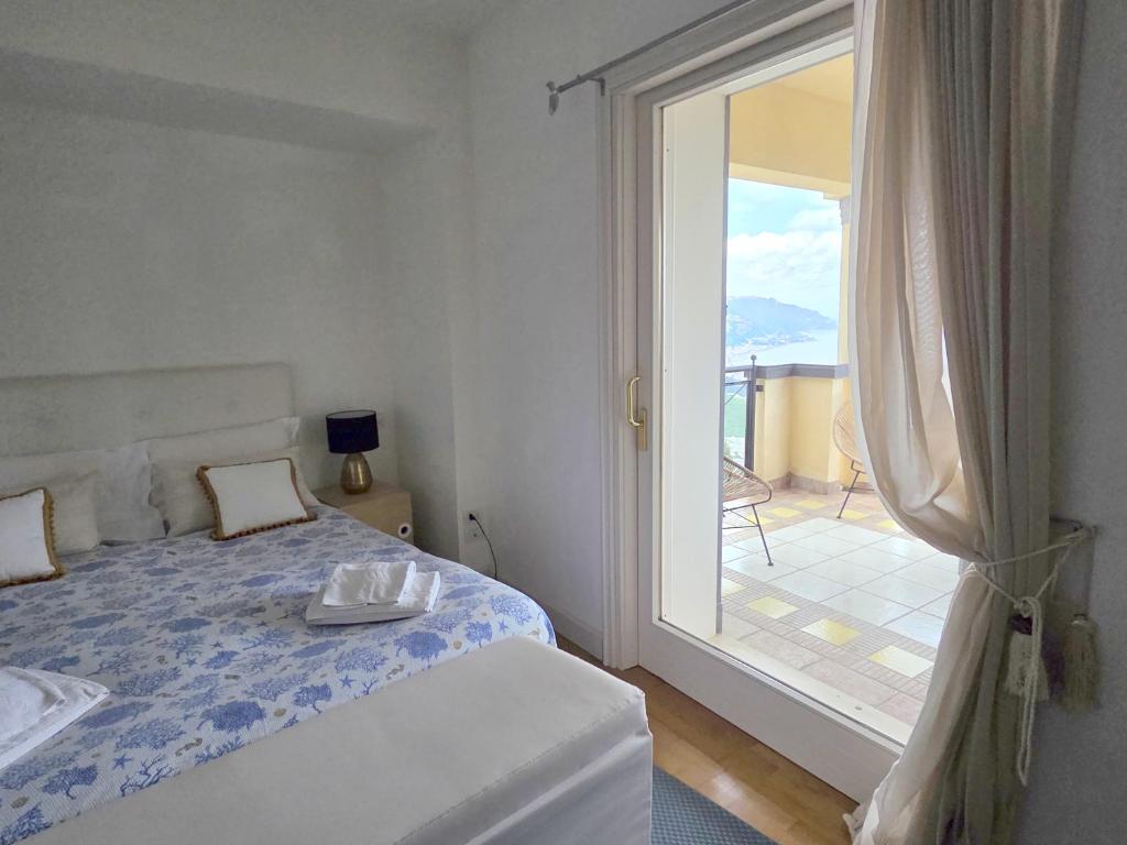 Taormina Ibiscus Apartment by Taormina Holidays - 3