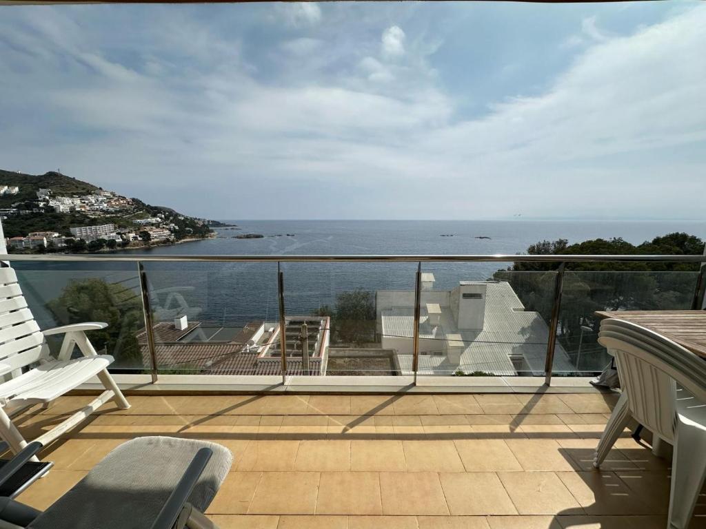 Apartamento vista mar y parking en Roses AV-27 - 3