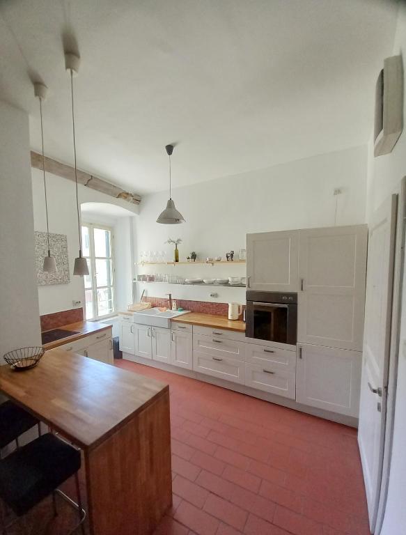 Decatera apartment, Kotor