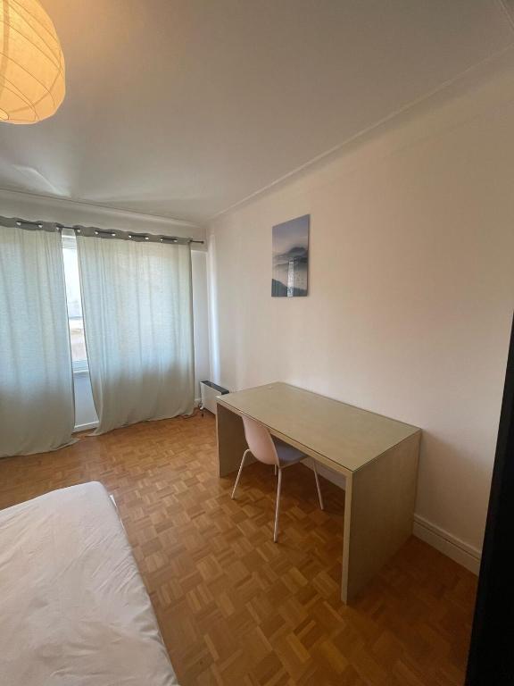 Large Apartment Free Parking Mulhouse - 3