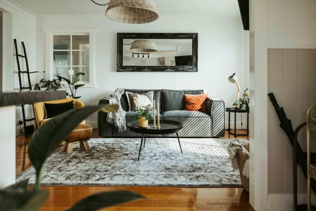 Smiths Cottage Devonport, Devonport