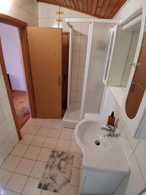 Rosemary & Thyme Rooms - 4