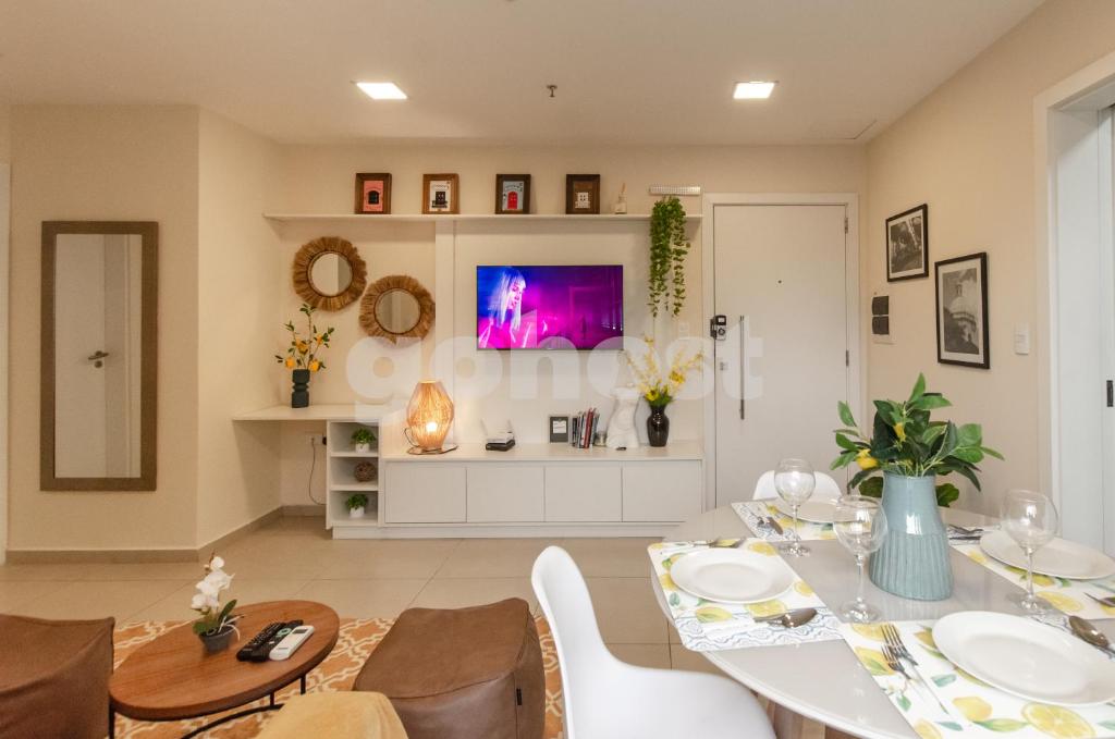 Villa Morra 1BR Apt W Pool, Gym, BBQ and Parking - 4