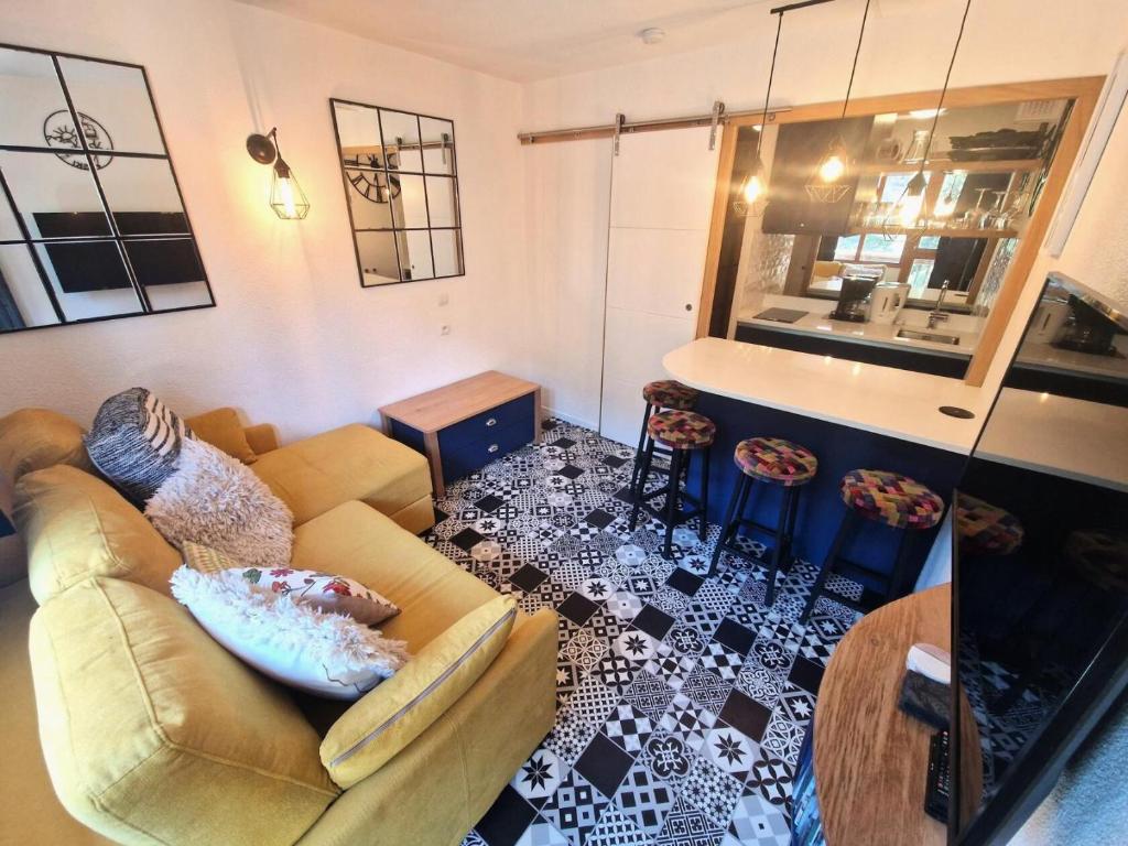 Résidence Melezets 2 - studio 3/4 personnes idealement situé coeur statio MAE-0834, Modane