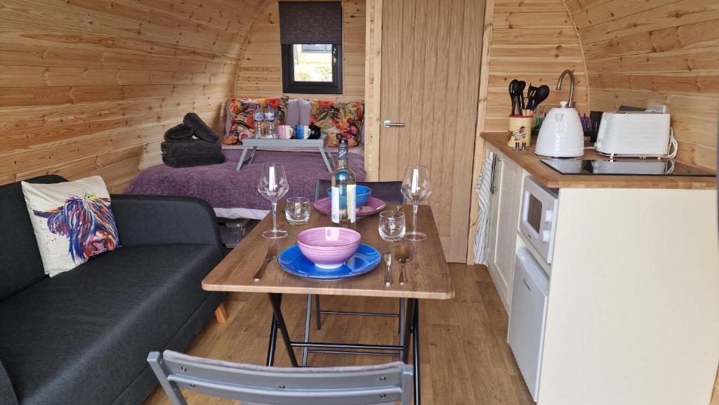 Fiscavaig Pods, Carbost