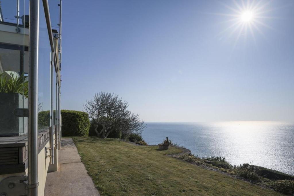 The Skerries, Stoke Fleming