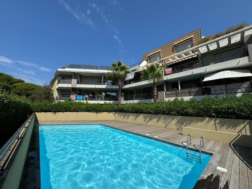 L'appart idéal famille, terrasse, piscine, plage - 1