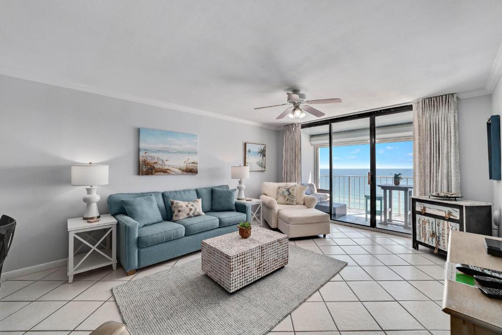 Summerchase 1104 - Pristine Beachfront condo, Orange Beach